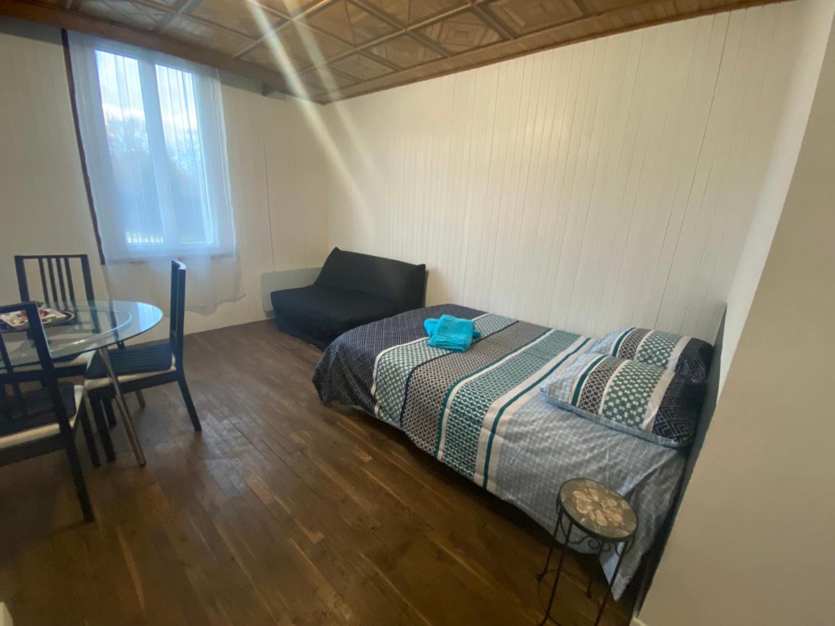 Appartamento Au Bouquet Troyen - Wifi - Calme Et Tranquillite Troyes Esterno foto