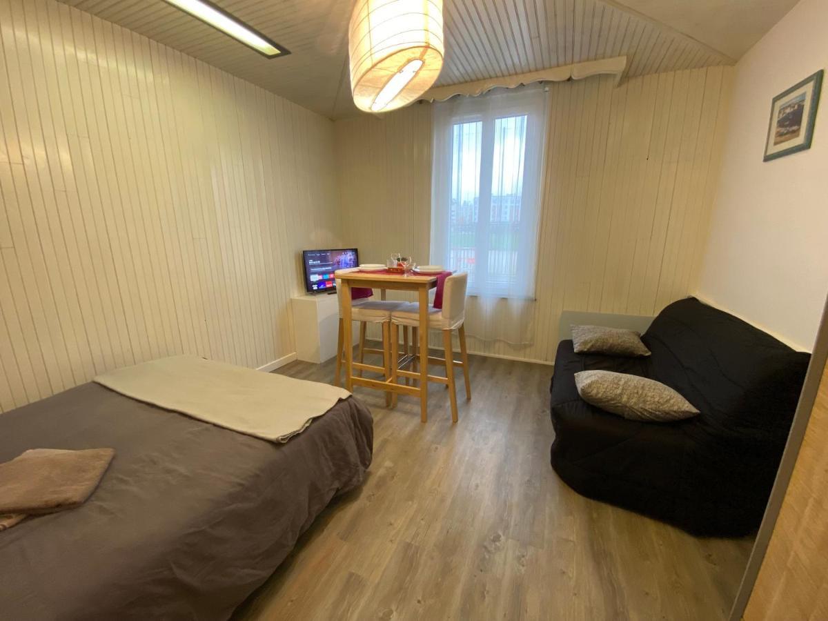 Appartamento Au Bouquet Troyen - Wifi - Calme Et Tranquillite Troyes Esterno foto