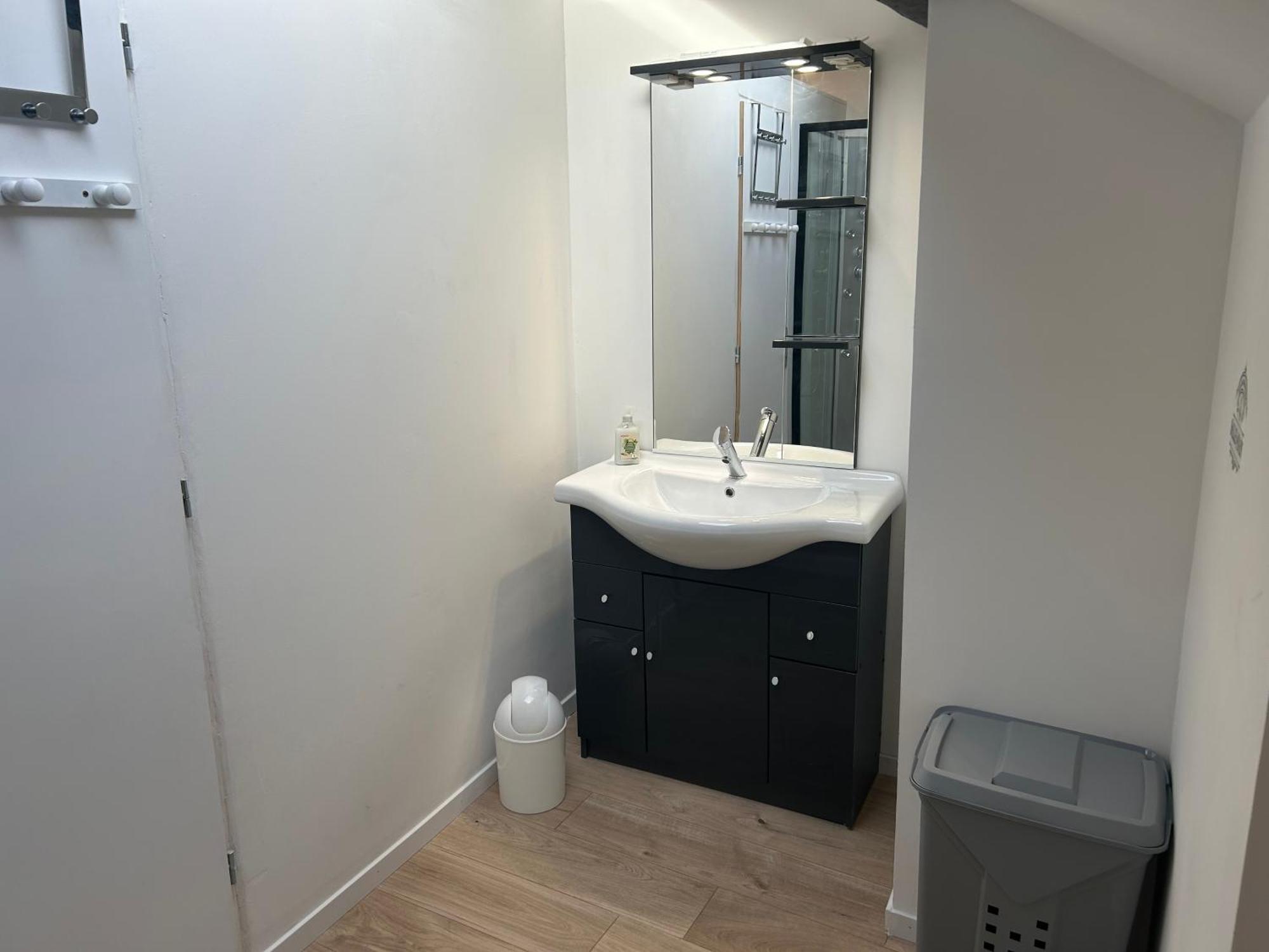 Appartamento Au Bouquet Troyen - Wifi - Calme Et Tranquillite Troyes Esterno foto