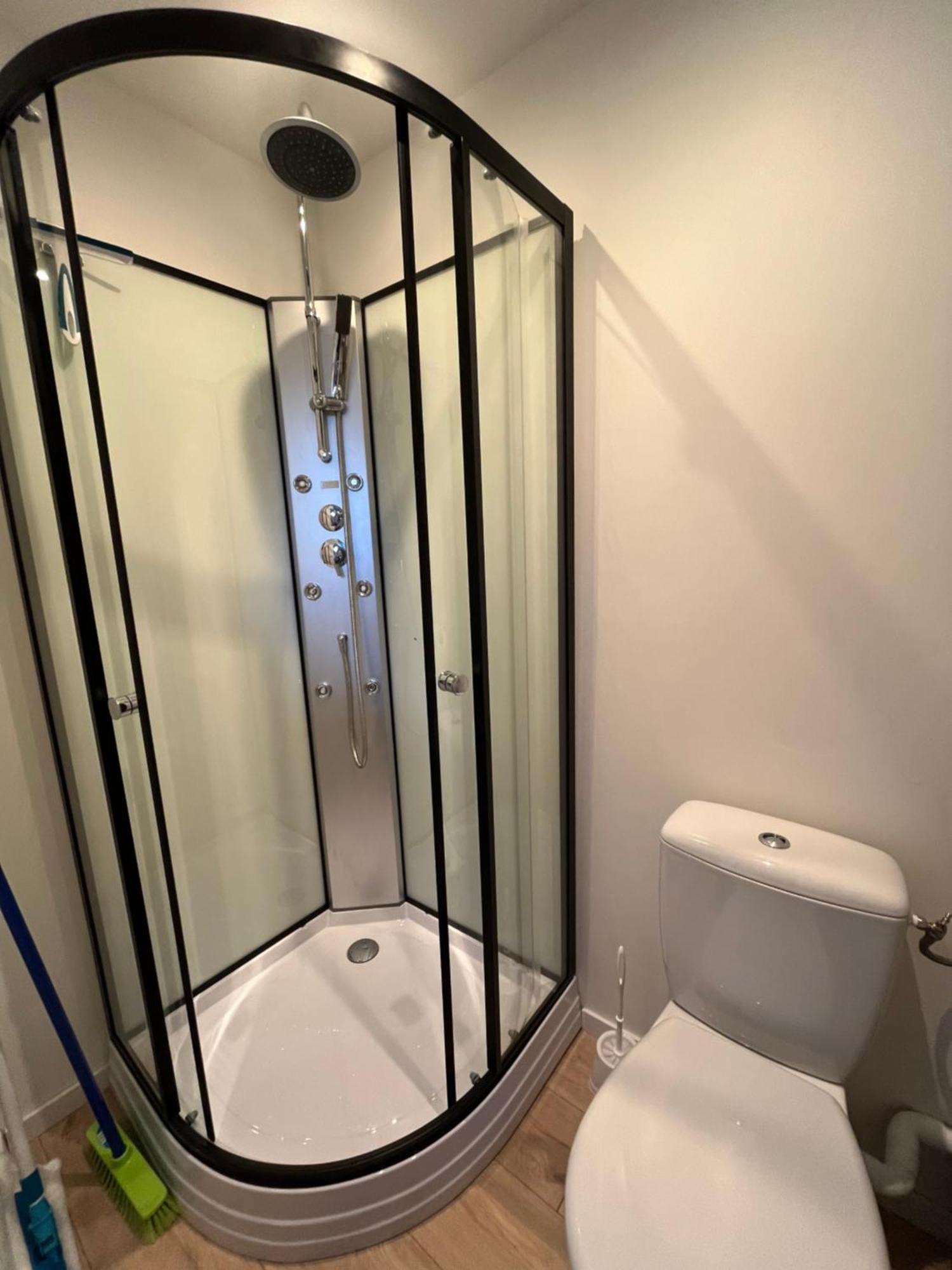 Appartamento Au Bouquet Troyen - Wifi - Calme Et Tranquillite Troyes Esterno foto