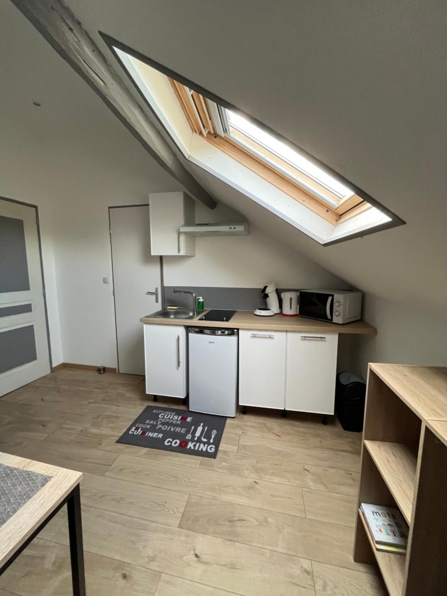 Appartamento Au Bouquet Troyen - Wifi - Calme Et Tranquillite Troyes Esterno foto