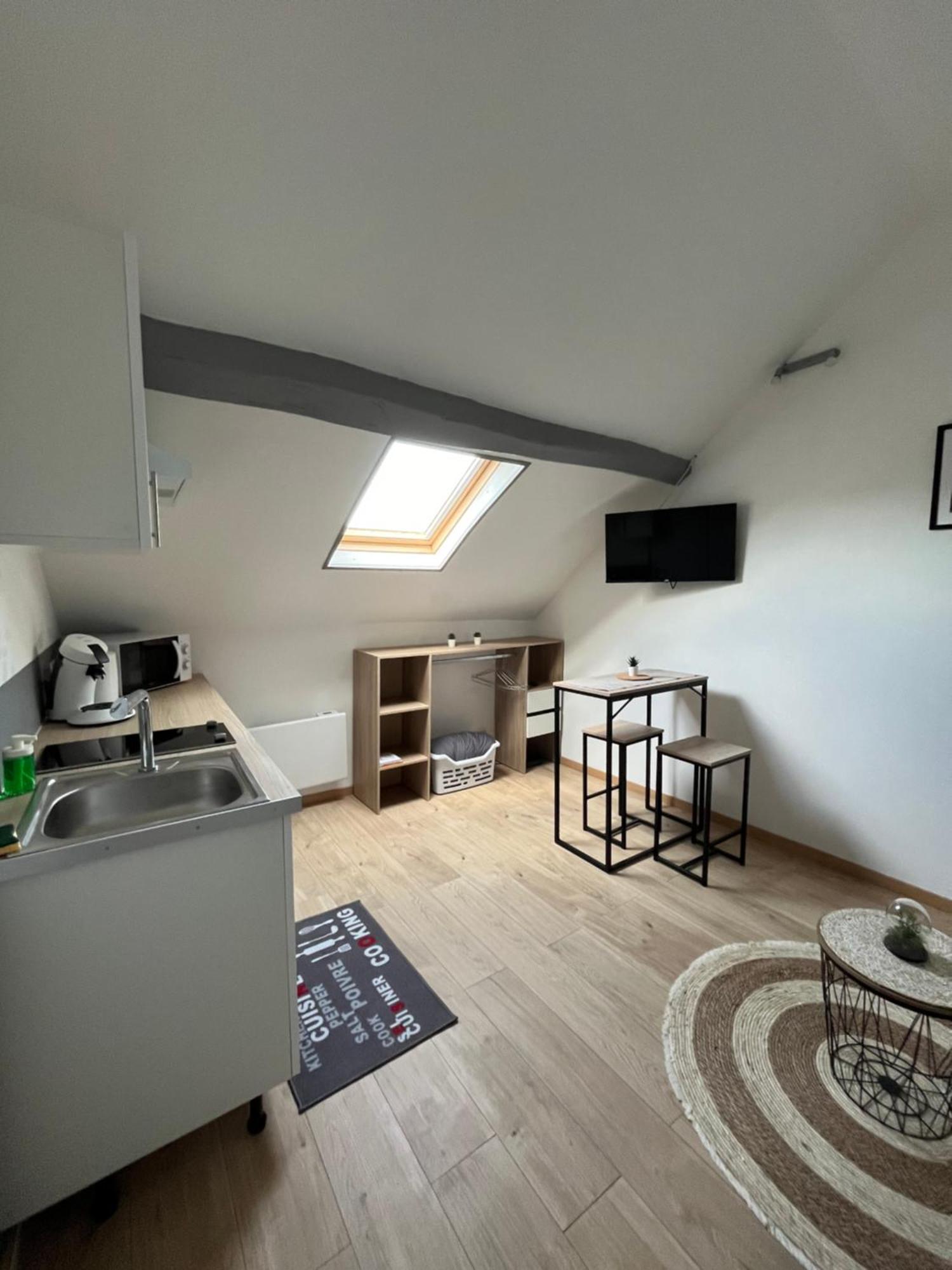 Appartamento Au Bouquet Troyen - Wifi - Calme Et Tranquillite Troyes Esterno foto