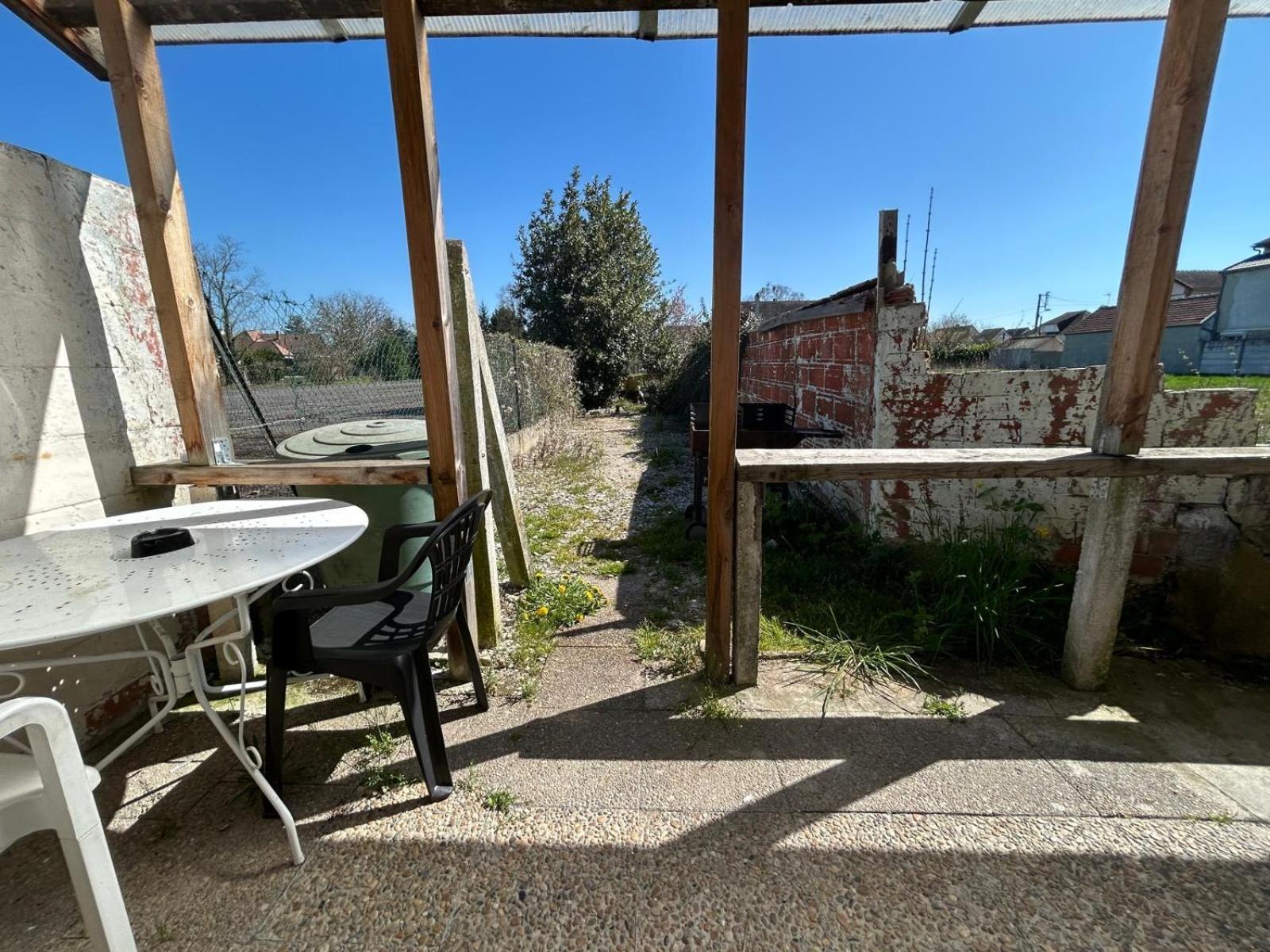 Appartamento Au Bouquet Troyen - Wifi - Calme Et Tranquillite Troyes Esterno foto