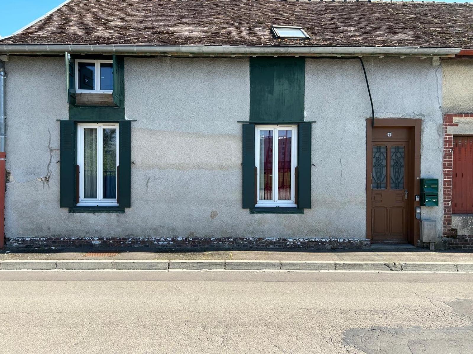 Appartamento Au Bouquet Troyen - Wifi - Calme Et Tranquillite Troyes Esterno foto