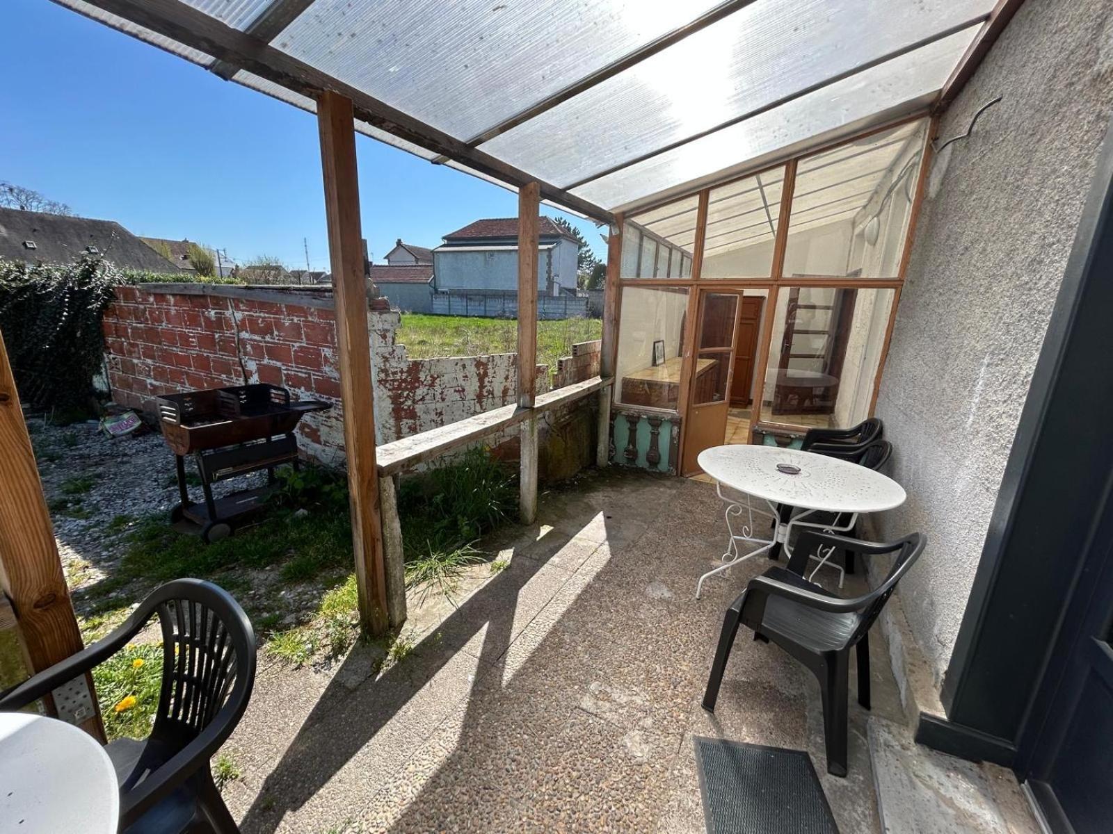 Appartamento Au Bouquet Troyen - Wifi - Calme Et Tranquillite Troyes Esterno foto
